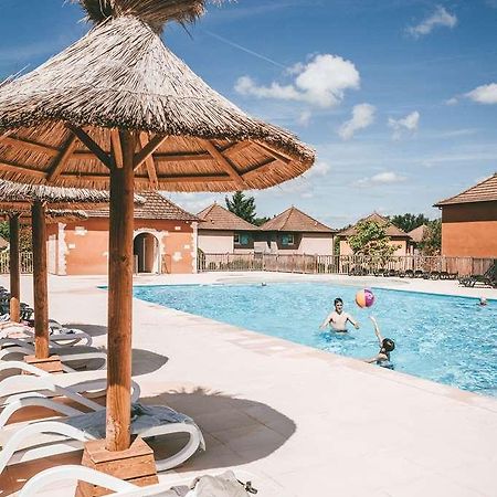 Hotel Terres De France - Domaine De Claire Rive Prayssac Einrichtungen foto