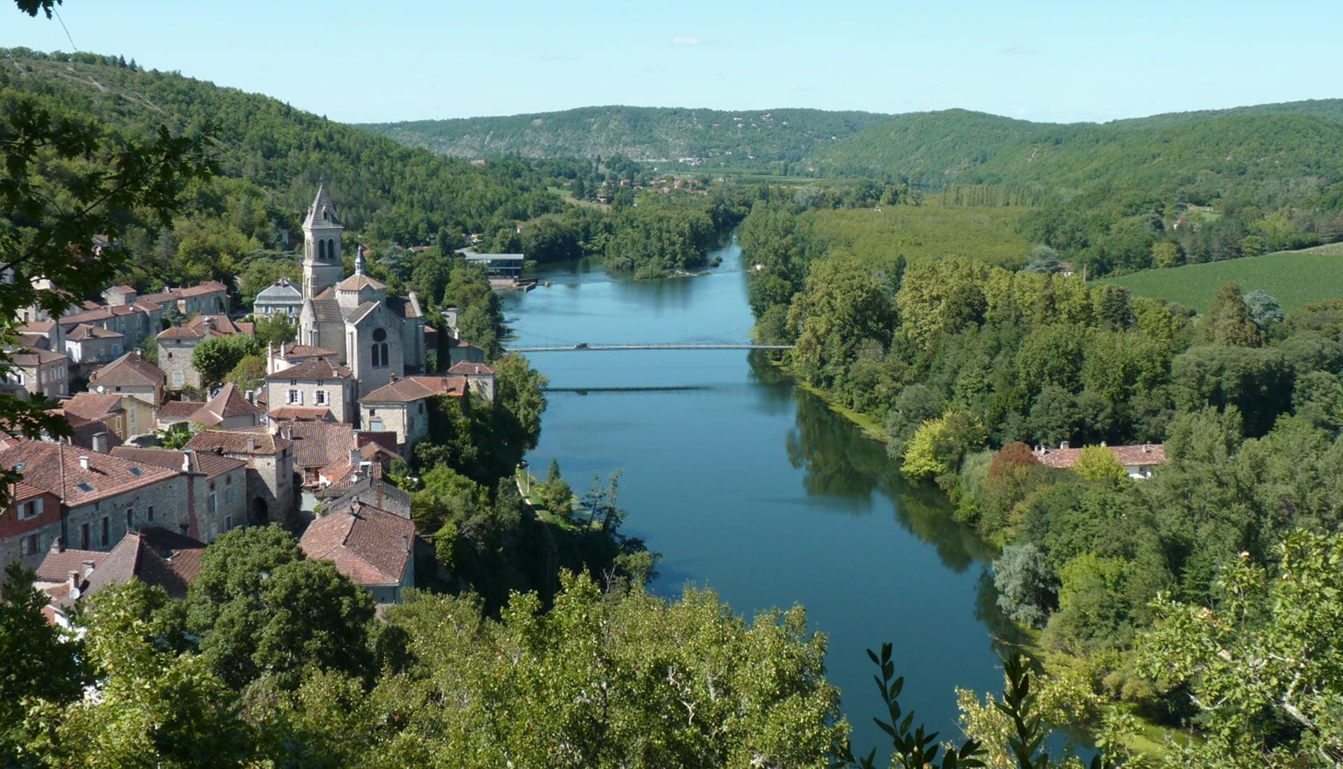Hotel Terres De France - Domaine De Claire Rive Prayssac Exterior foto